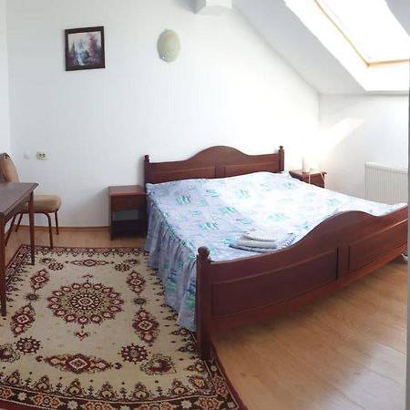 Motel Balcost Piatra Neamţ Zewnętrze zdjęcie