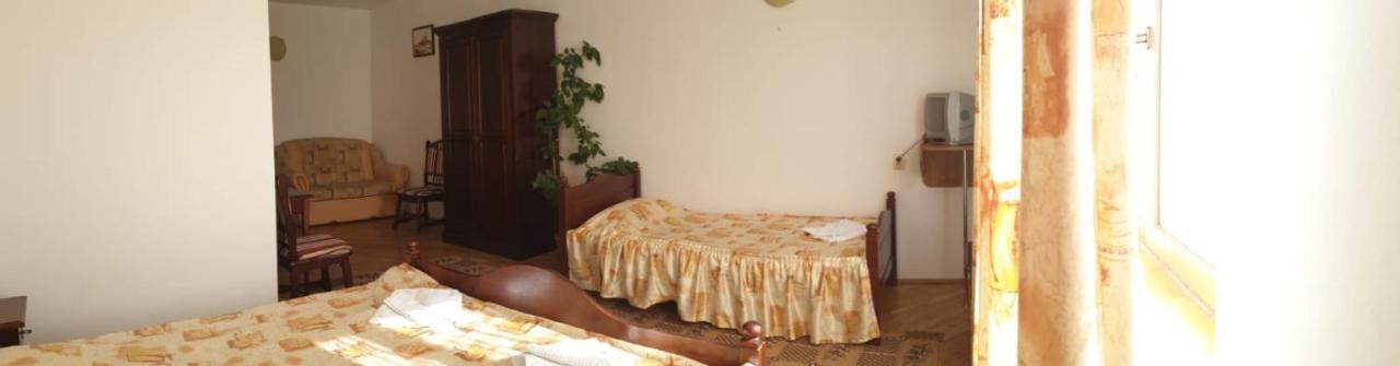 Motel Balcost Piatra Neamţ Zewnętrze zdjęcie