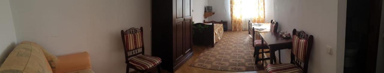Motel Balcost Piatra Neamţ Zewnętrze zdjęcie
