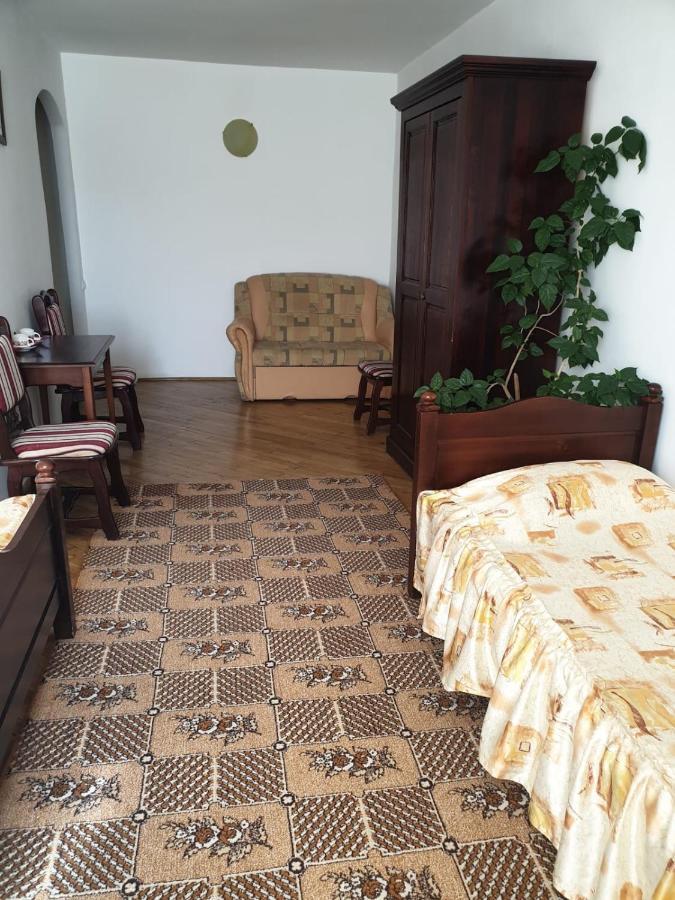 Motel Balcost Piatra Neamţ Zewnętrze zdjęcie